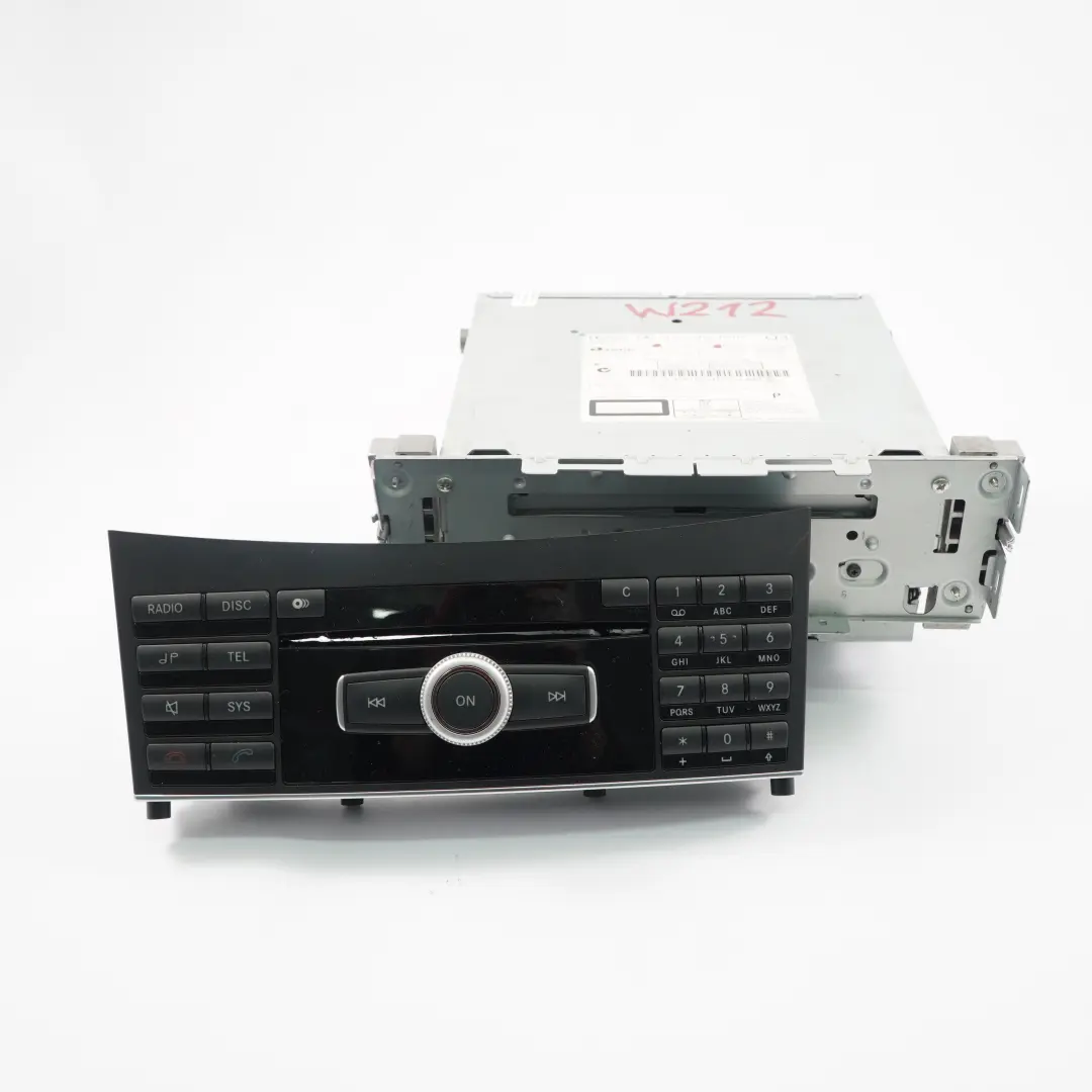 Audio 20 CD Player Audio Stereo Radio Head Unit para Mercedes W212 con número de pieza A2129005010 Mercedes W212 Audio 20 CD Player Audio Stereo Radio Head Unit - SKU A2129005010 - Número de pieza A2129005010