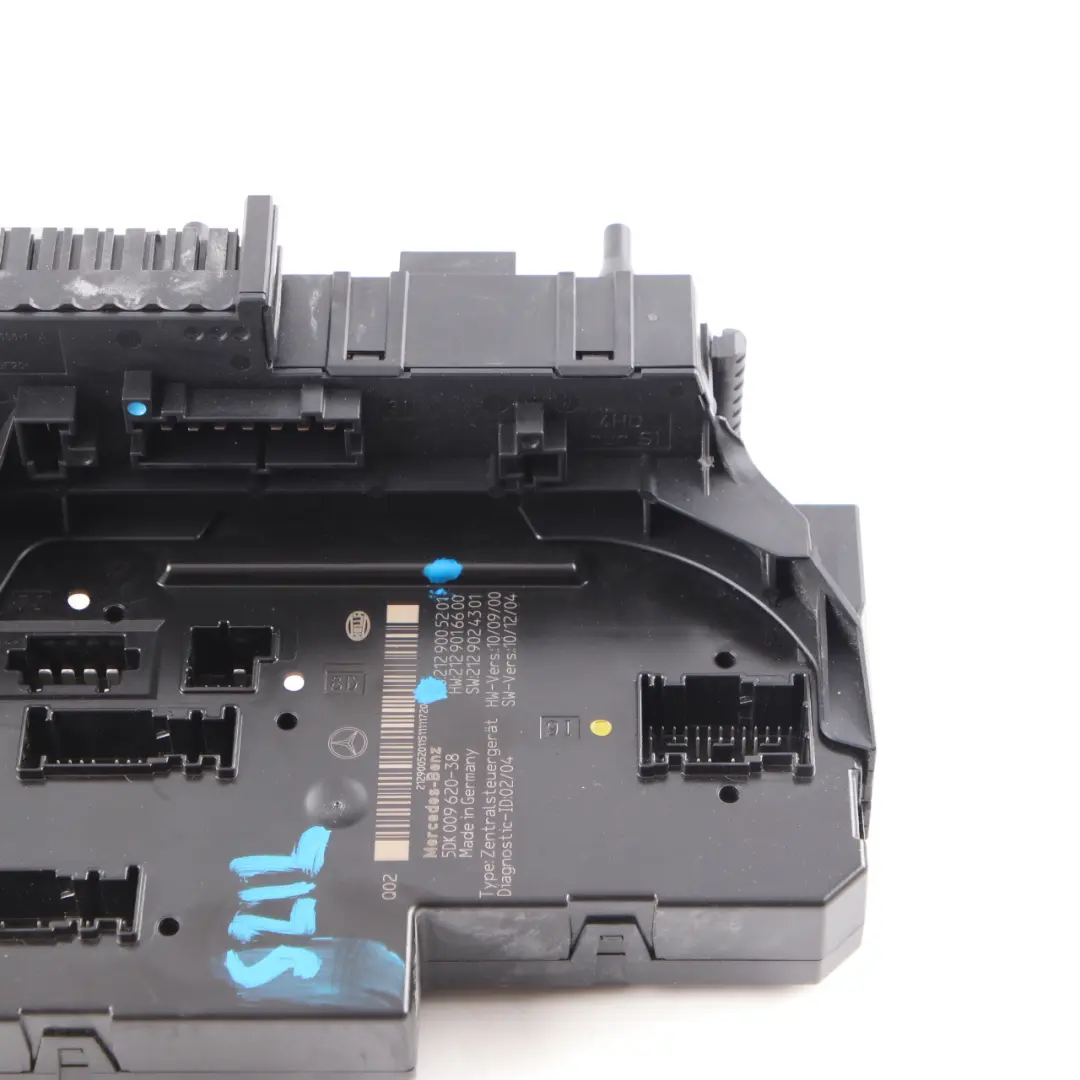 Fuse Box Rear Relay Control Unit Module SAM to Mercedes W212 Estate with Part number A2129005201 Mercedes W212 Estate Fuse Box Rear Relay Control Unit Module SAM - SKU A2129005201 - Part number A2129005201