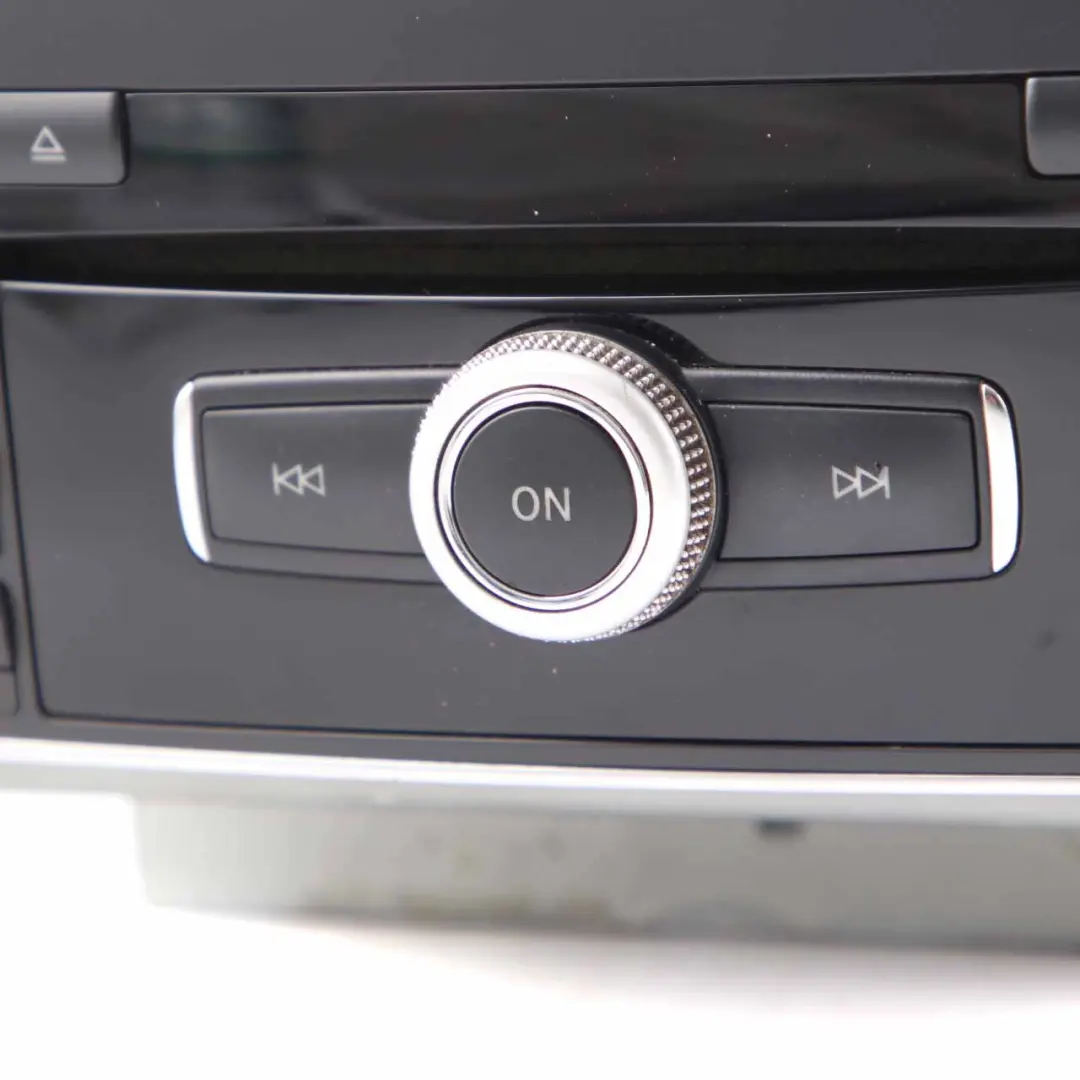  Unità Principale Radio Mercedes W212 Navi CD DVD Player Navigazione - SKU A2129005212 - Numero di parte A2129005212