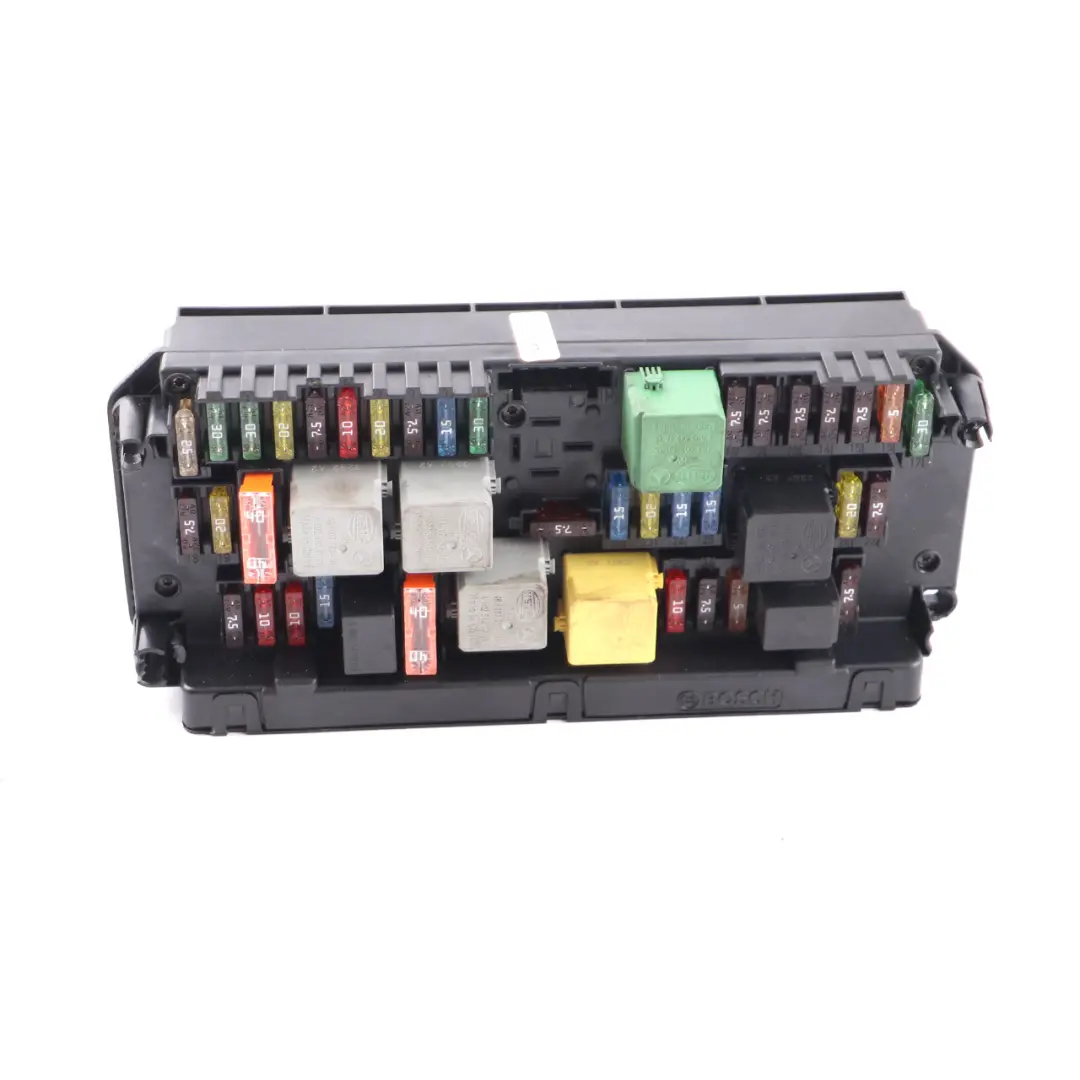 Mercedes W204 Caja fusibles delantera Relé Unidad control SAM Módulo - SKU A2129005622 - Número de pieza A2129005622