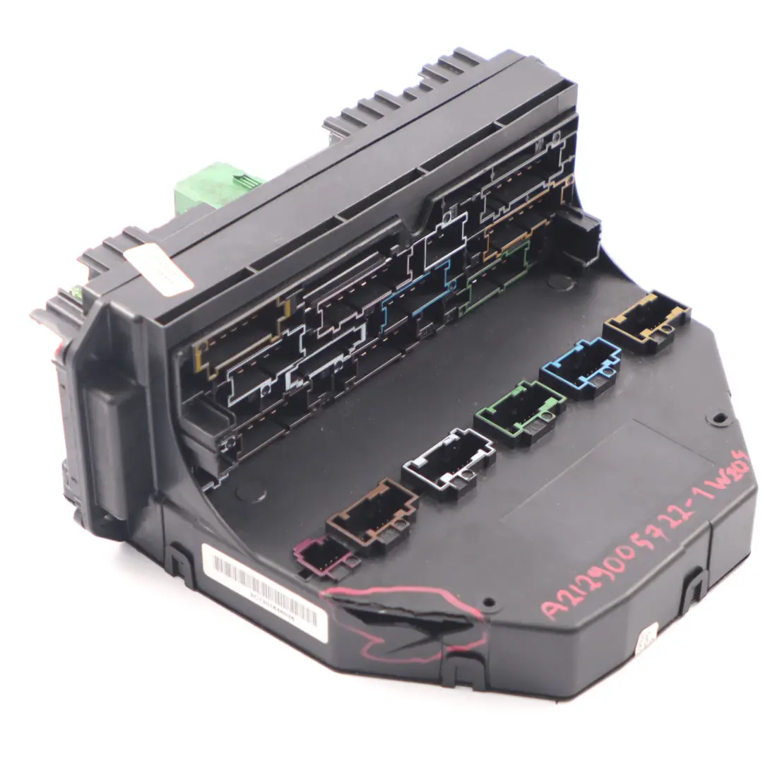 Mercedes W204 SAM Módulo Caja de Fusibles Relé Unidad de Control - SKU A2129005722-1 - Número de pieza A2129005722