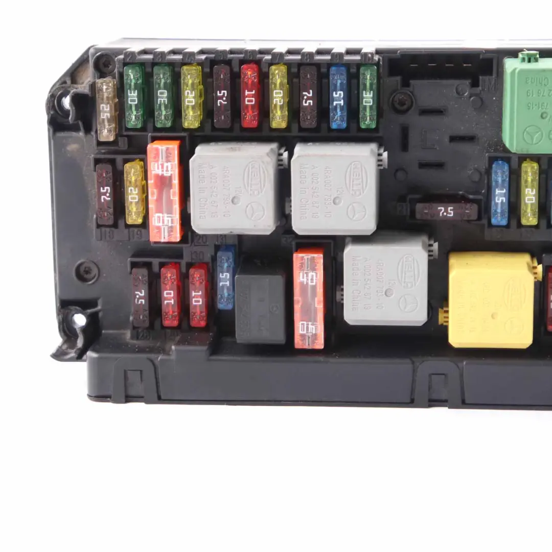 Mercedes W204 SAM Unité contrôle relais boîte fusibles module A2045450169 - SKU A2129005722 - Numéro de pièce A2129005722