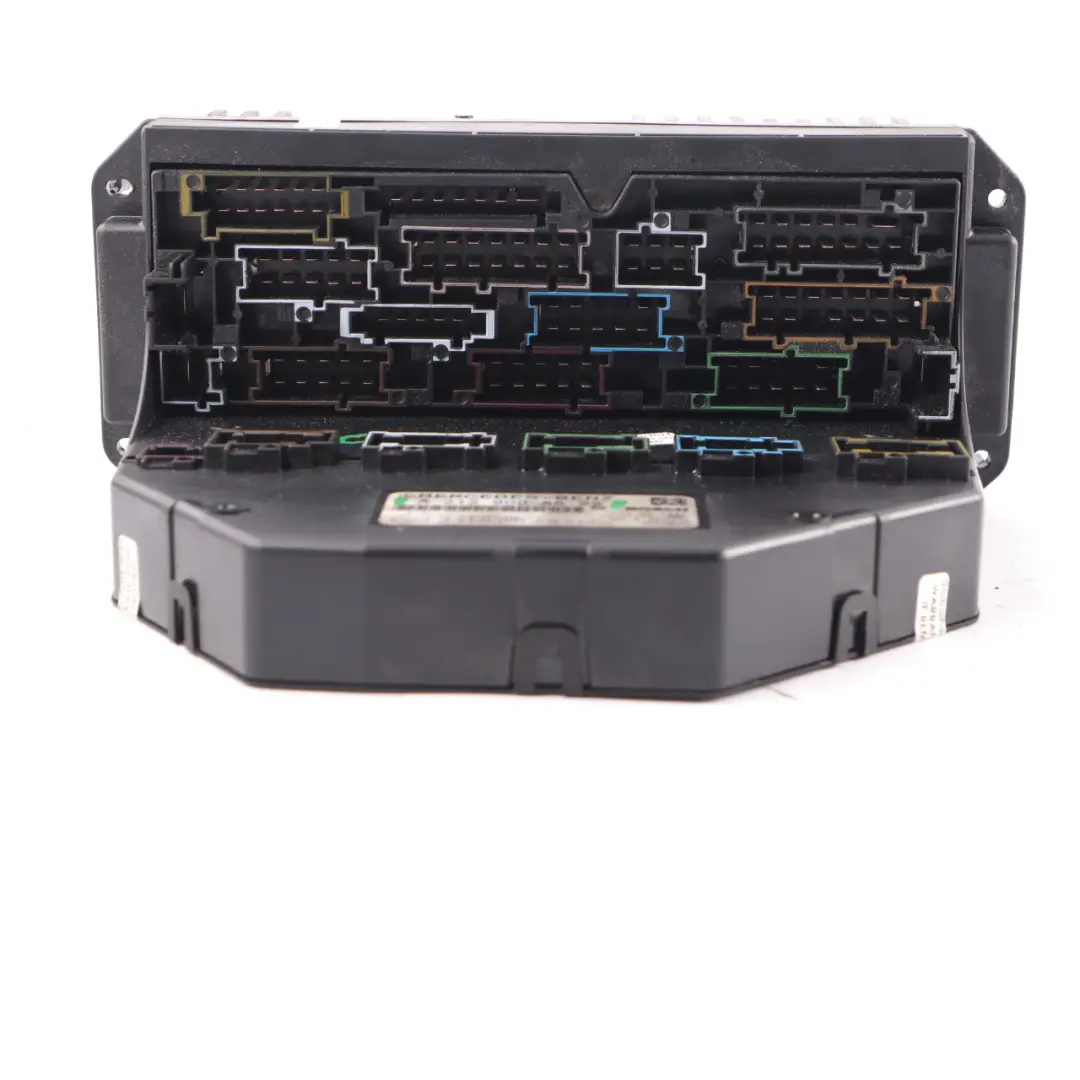 Fuse Box Mercedes W204 Front SAM SRB Module Fuse Relay Box Unit to with Part number A2129005822 Fuse Box Mercedes W204 Front SAM SRB Module Fuse Relay Box Unit - SKU A2129005822 - Part number A2129005822