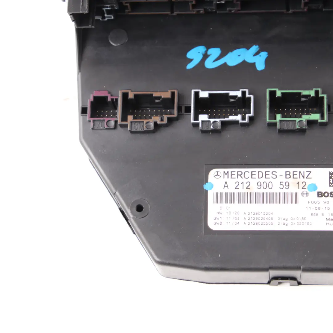 Caja Fusibles Relé SAM Módulo Unidad Control para Mercedes W204 con número de pieza A2129005912 Mercedes W204 Caja Fusibles Relé SAM Módulo Unidad Control - SKU A2129005912 - Número de pieza A2129005912