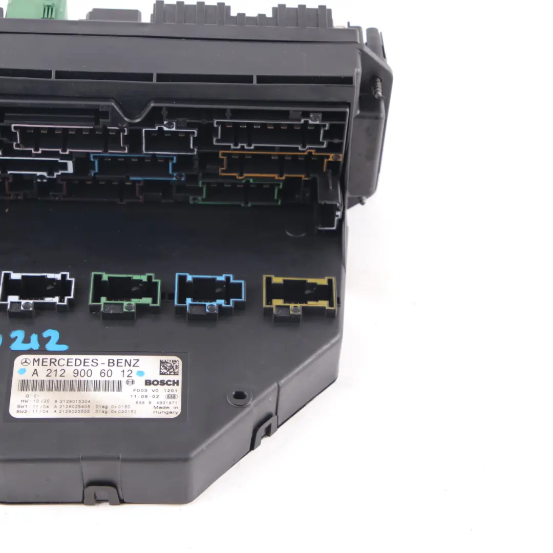 Fuse Box Mercedes W204 W212 SAM Relay Control Unit Module to with Part number A2129006012 Fuse Box Mercedes W204 W212 SAM Relay Control Unit Module - SKU A2129006012 - Part number A2129006012