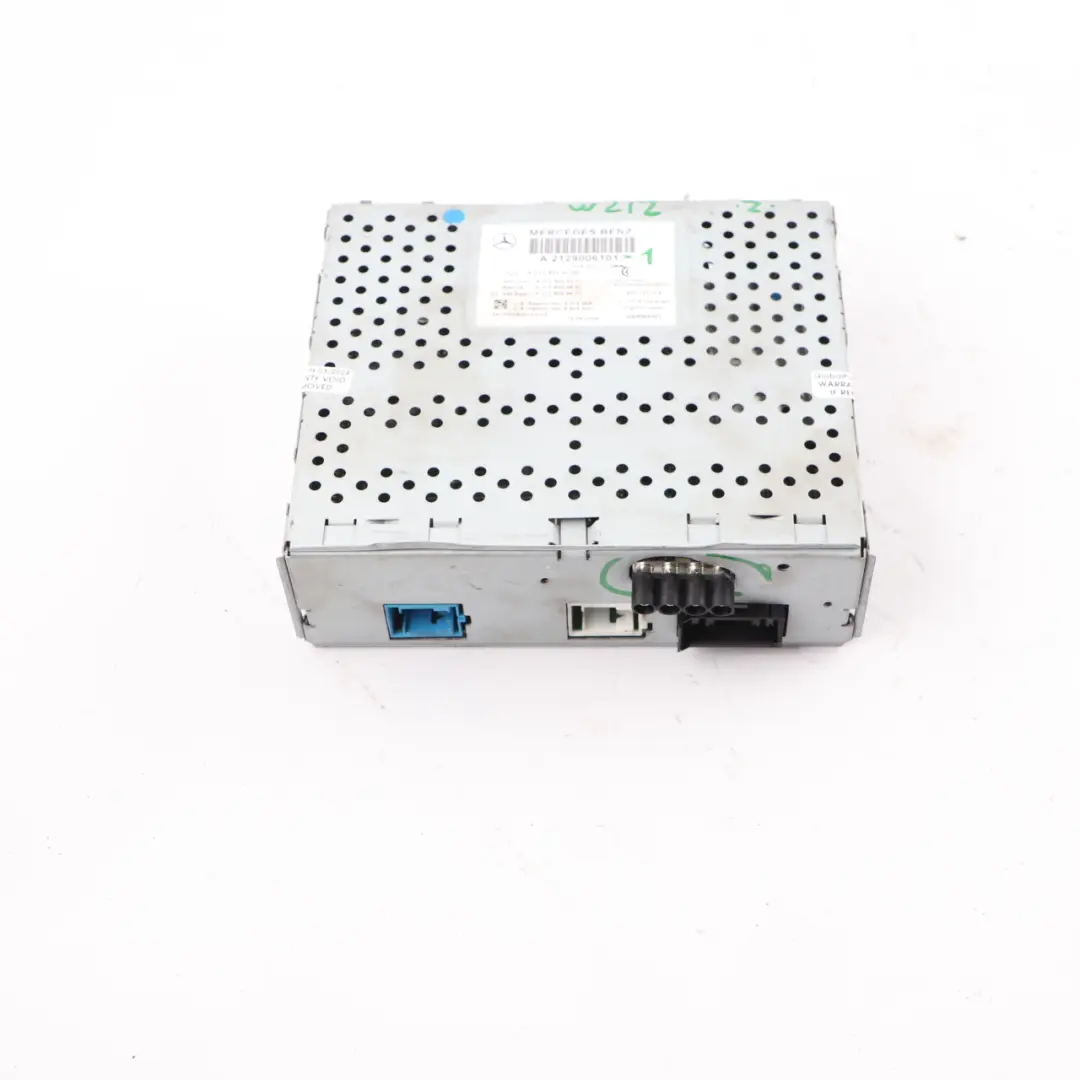 Tuner Mercedes W204 C207 W212 C218 Digital Video Control Module to TV with Part number A2129006101 TV Tuner Mercedes W204 C207 W212 C218 Digital Video Control Module - SKU A2129006101-1 - Part number A2129006101