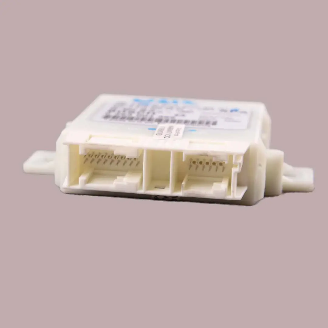 Mercedes W212 Module Capteur Commande Distance Stationnement PDC - SKU A2129006501 - Numéro de pièce A2129006501