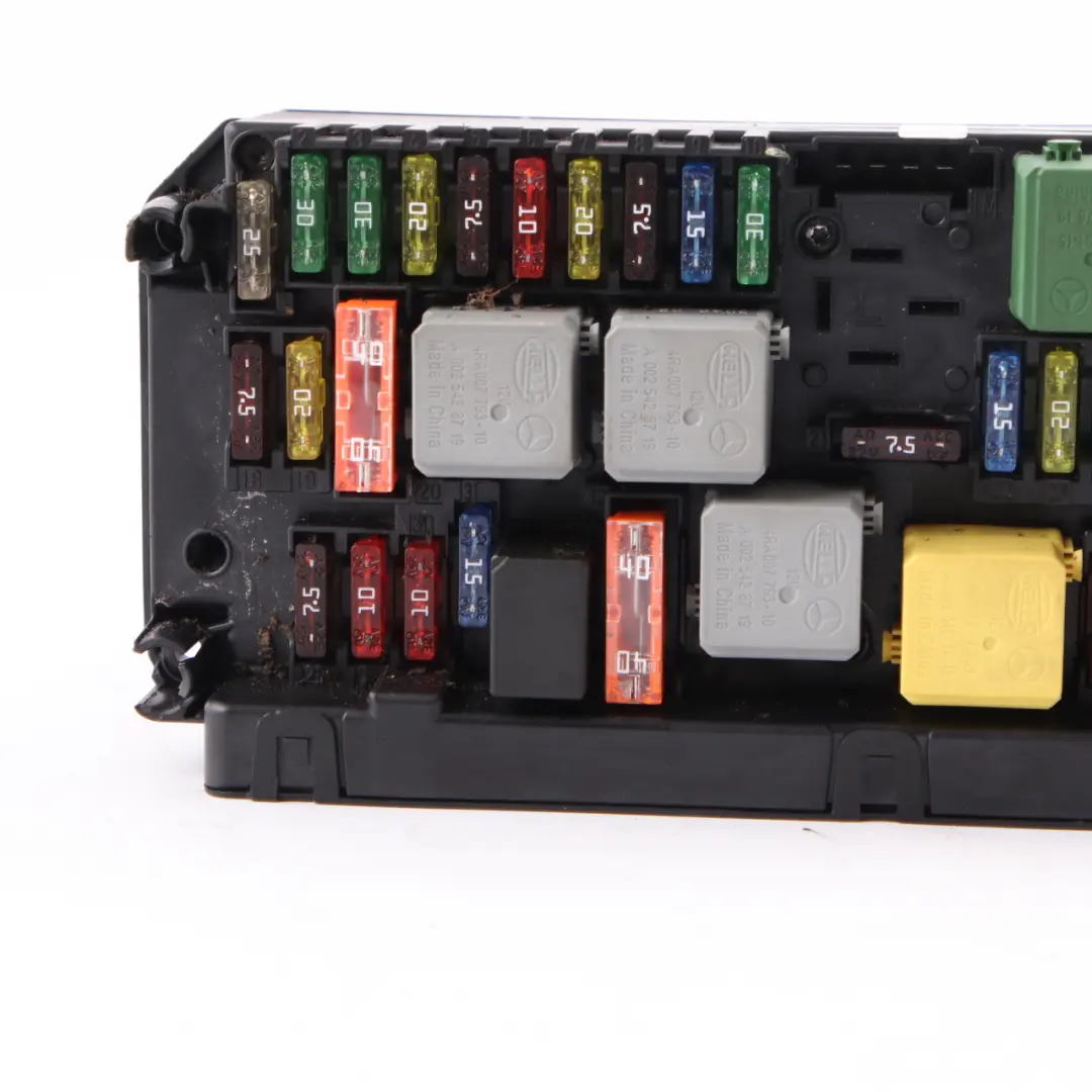  Boîte fusibles Mercedes W204 Module l'unité relais avant SAM - SKU A2129006624 - Numéro de pièce A2129006624