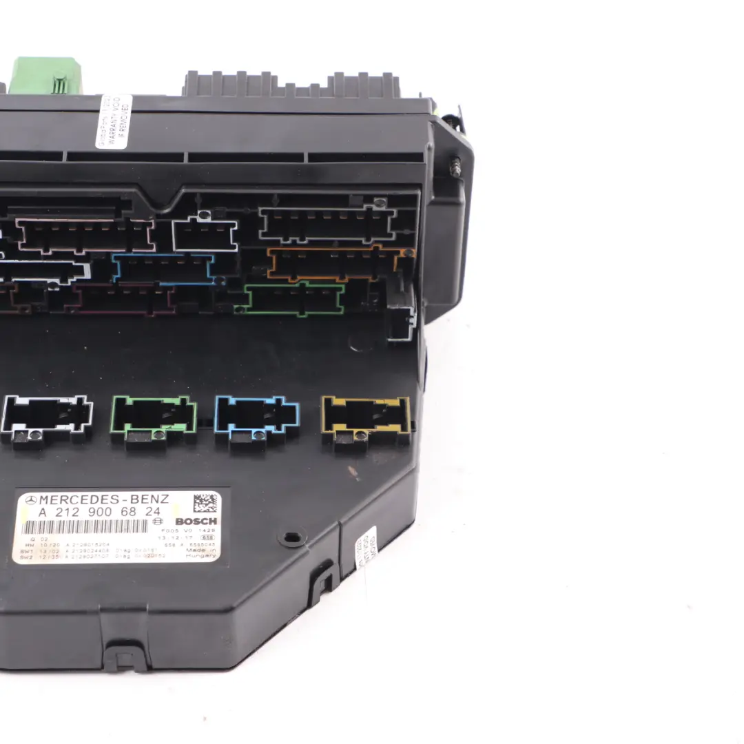  Caja Fusibles Delantera Mercedes W204 S204 Unidad Relé Módulo SAM - SKU A2129006824 - Número de pieza A2129006824
