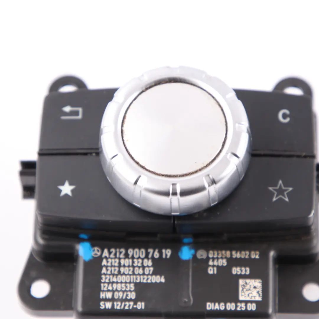 Pannelo controllo Comand Navi CD Interruttore pulsante per Mercedes W212 con numero di parte A2129007619 Mercedes W212 Pannelo controllo Comand Navi CD Interruttore pulsante - SKU A2129007619 - Numero di parte A2129007619