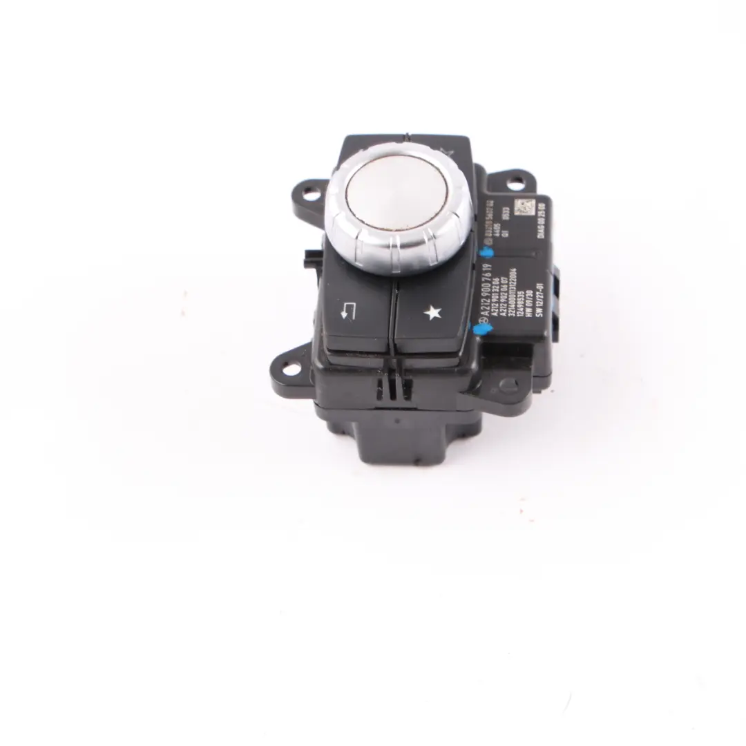 Pannelo controllo Comand Navi CD Interruttore pulsante per Mercedes W212 con numero di parte A2129007619 Mercedes W212 Pannelo controllo Comand Navi CD Interruttore pulsante - SKU A2129007619 - Numero di parte A2129007619
