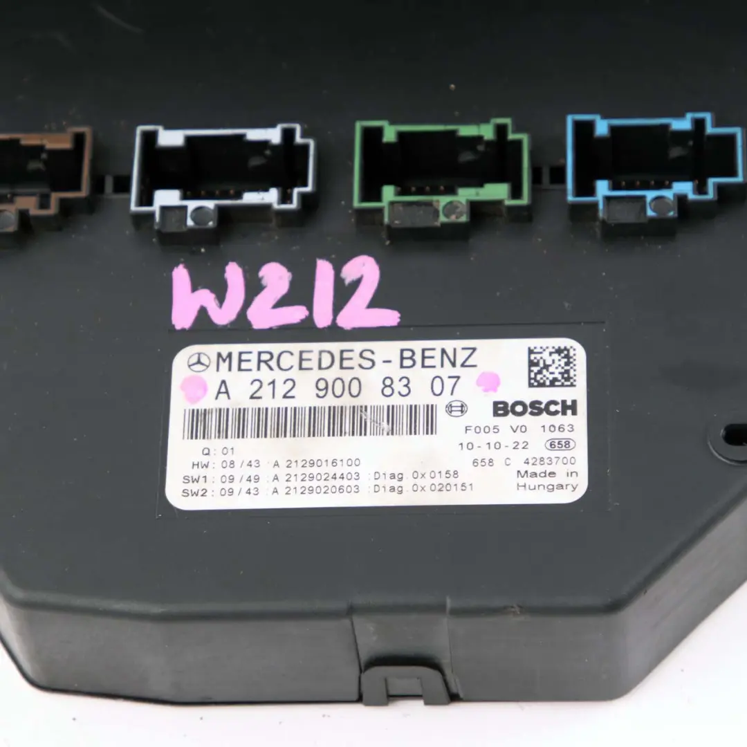 Mercedes W212 Capot Capot Boîte Fusibles Module Contrôle Sam Relais - SKU A2129008307 - Numéro de pièce A2129008307