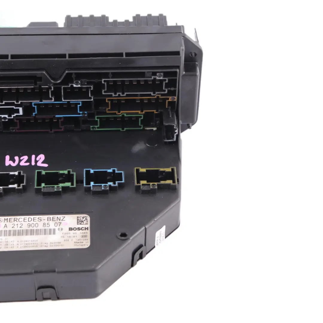 Front Fuse Box SAM Relay Control Unit Module to Mercedes W212 with Part number A2129008507 Mercedes W212 Front Fuse Box SAM Relay Control Unit Module - SKU A2129008507 - Part number A2129008507