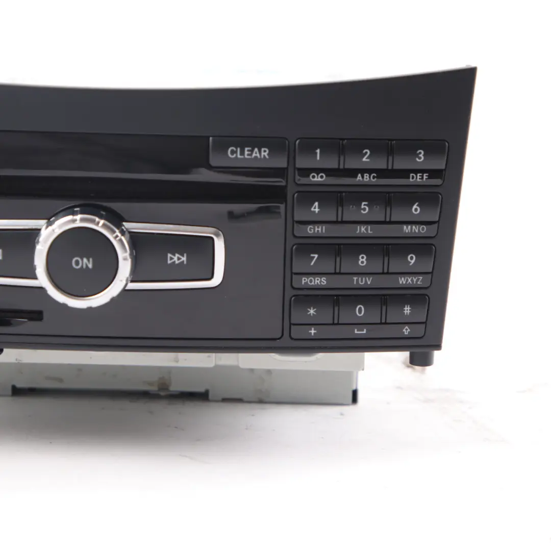 Radio Head Unit Mercedes W212 COMAND Navi CD DVD Player Navigation to with Part number A2129008716 Radio Head Unit Mercedes W212 COMAND Navi CD DVD Player Navigation - SKU A2129008716 - Part number A2129008716