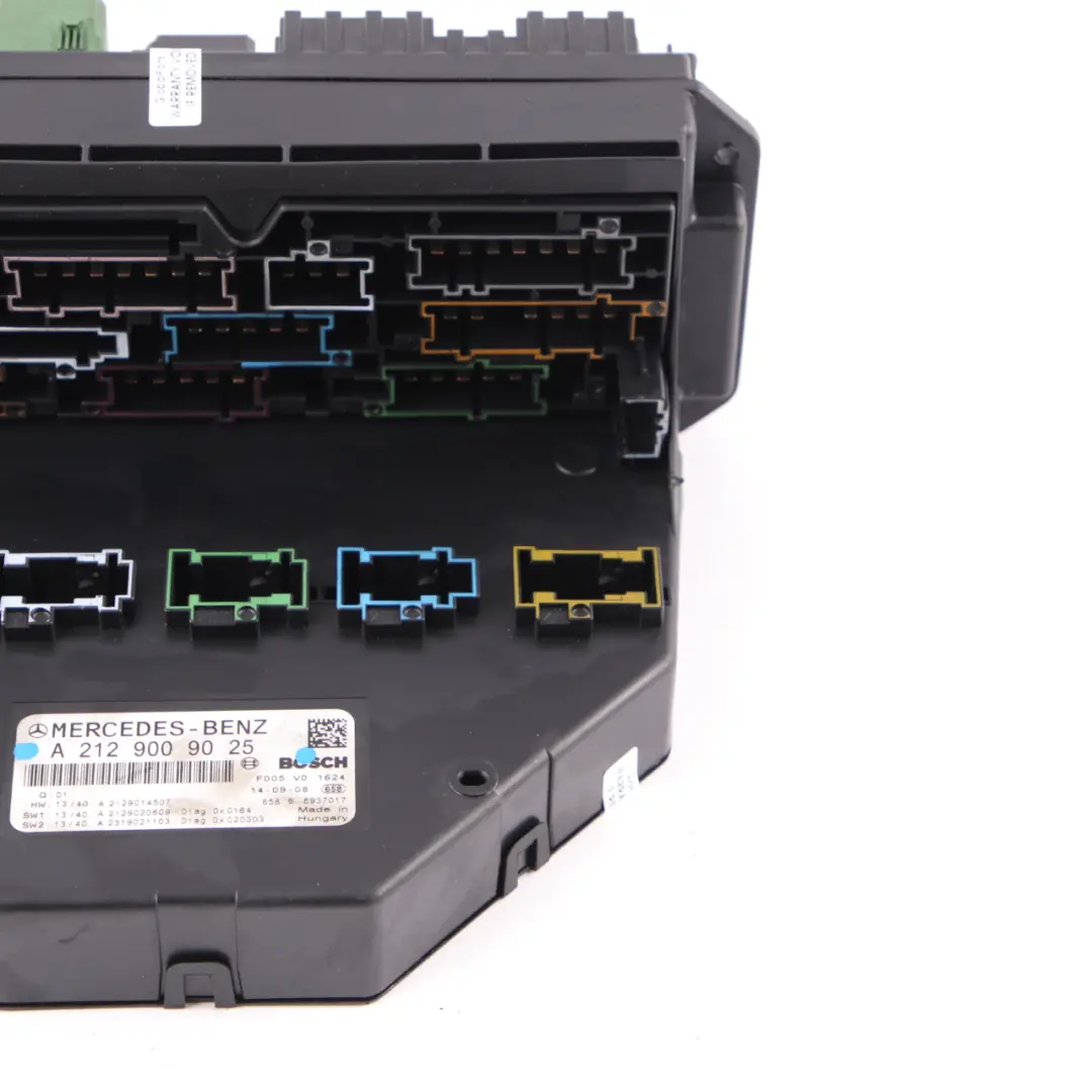Scatola fusibili Modulo unità controllo anteriore SAM per Mercedes W212 con numero di parte A2129009025 Mercedes W212 Scatola fusibili Modulo unità controllo anteriore SAM - SKU A2129009025 - Numero di parte A2129009025