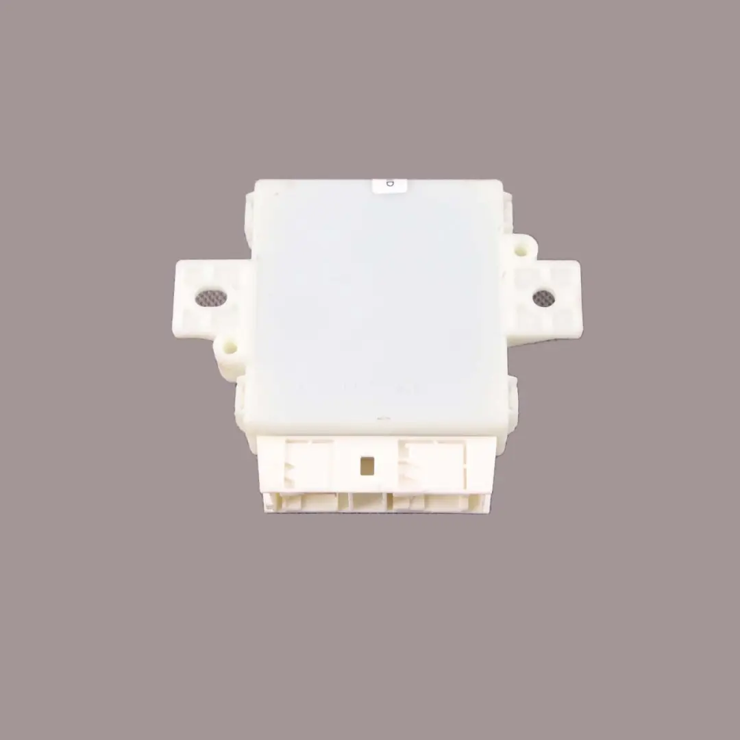 Moduł Sterownik Parkowania PDC do MERCEDES W212 o numerze A2129009505 MERCEDES W212 Moduł Sterownik Parkowania PDC - SKU A2129009505 - Numer Części A2129009505