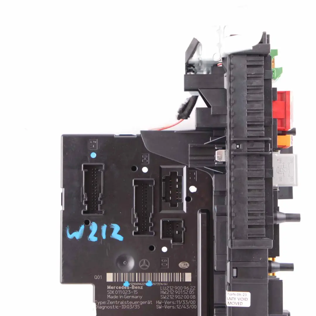 Fuse Box Relay Rear SAM Control Unit Module to Mercedes W212 with Part number A2129009622 Mercedes W212 Fuse Box Relay Rear SAM Control Unit Module - SKU A2129009622 - Part number A2129009622