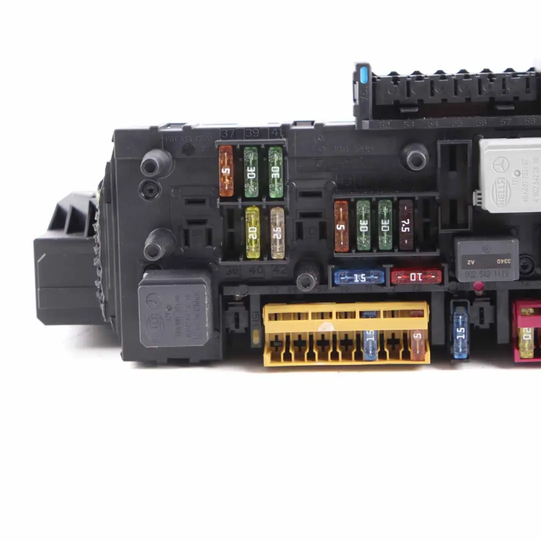 Caja Fusibles Relé Trasero SAM Unidad Control Módulo para Mercedes W212 con número de pieza A2129009622 Mercedes W212 Caja Fusibles Relé Trasero SAM Unidad Control Módulo - SKU A2129009622 - Número de pieza A2129009622