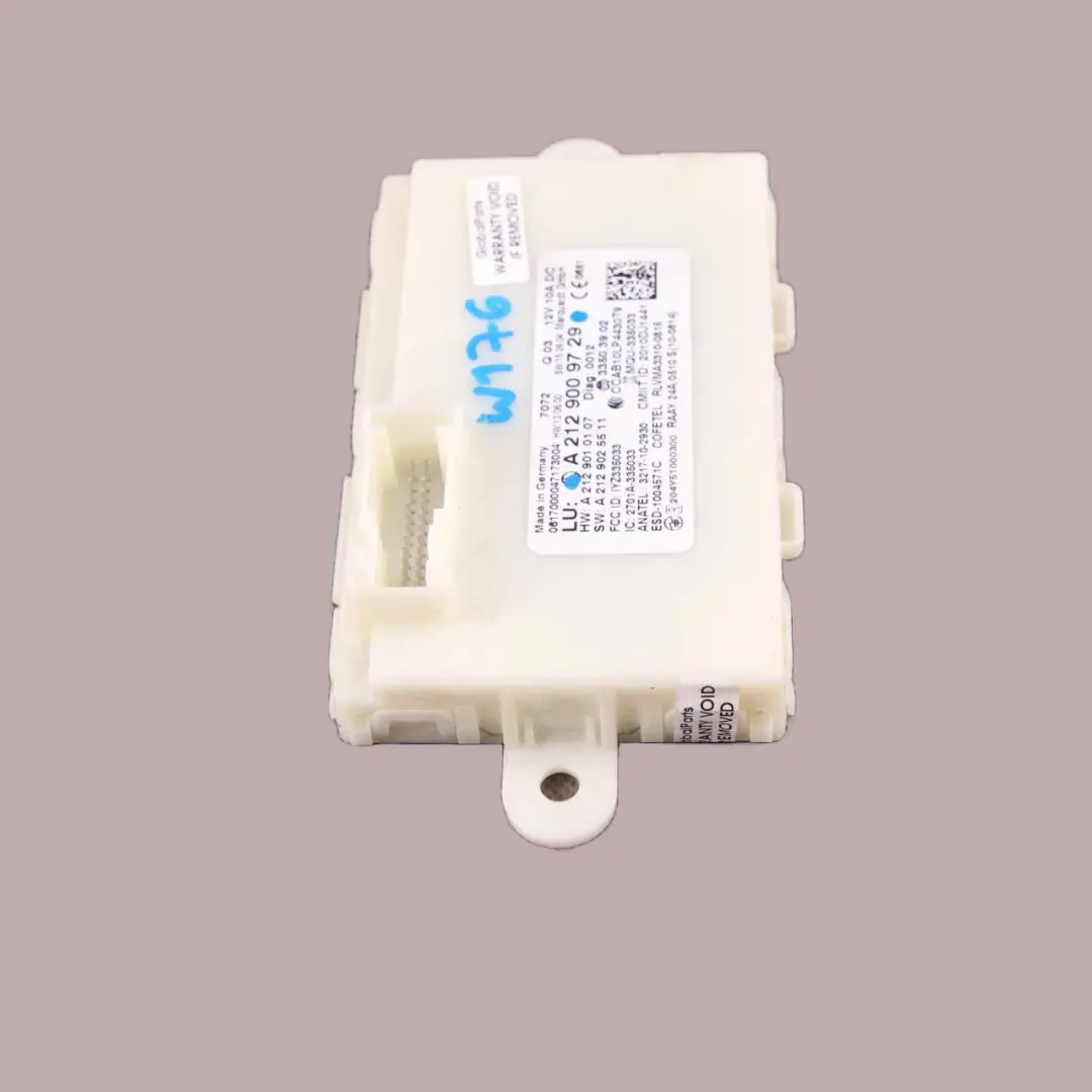 W207 W212 Module Verrouillage Porte Sans Clé Unité pour Mercedes W176 à propos du numéro de pièce A2129009729 Mercedes W176 W207 W212 Module Verrouillage Porte Sans Clé Unité - SKU A2129009729 - Numéro de pièce A2129009729