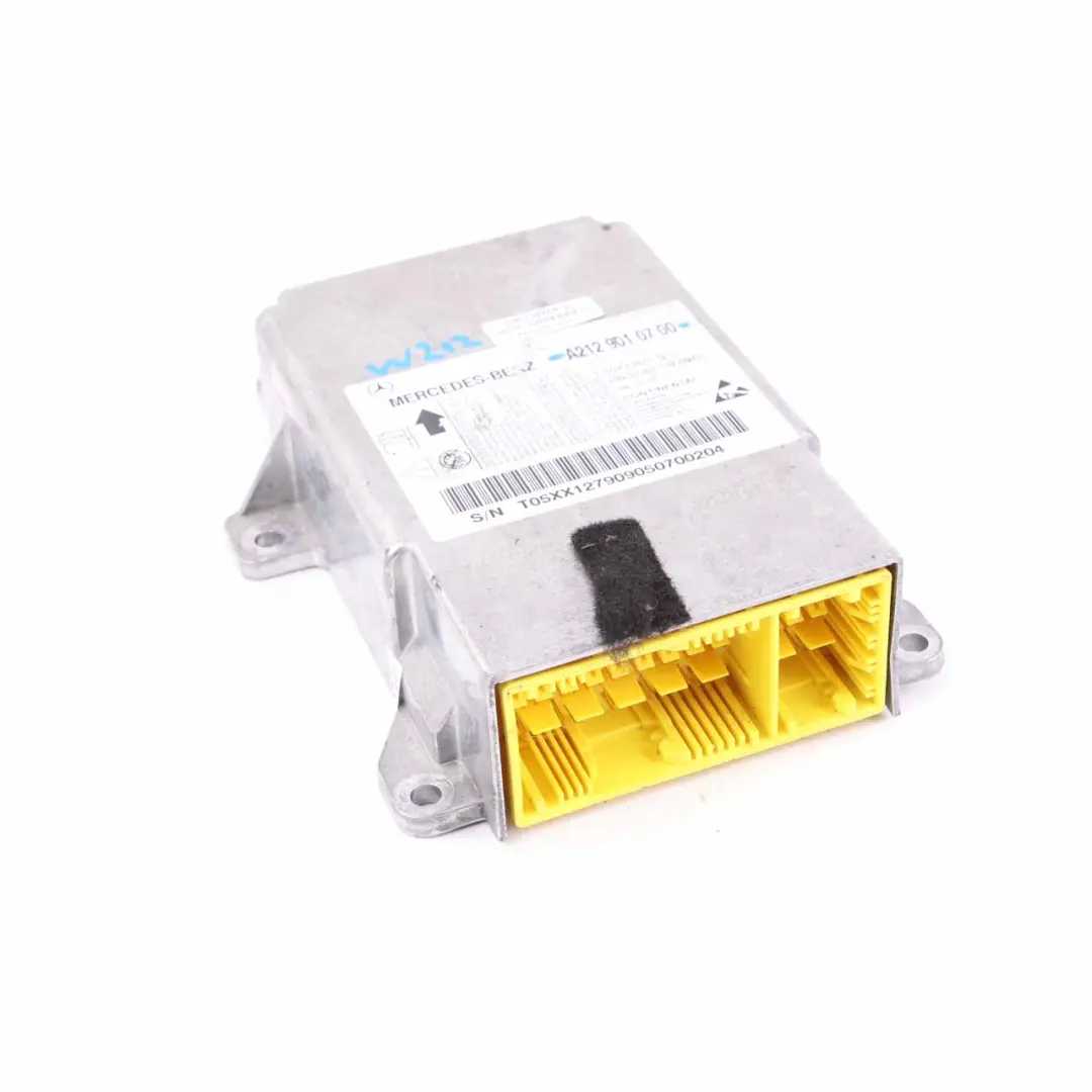 ECU Unità di controllo Modulo sensore Airbag per Mercedes W212 con numero di parte A2129010700 Mercedes W212 ECU Unità di controllo Modulo sensore Airbag - SKU A2129010700 - Numero di parte A2129010700