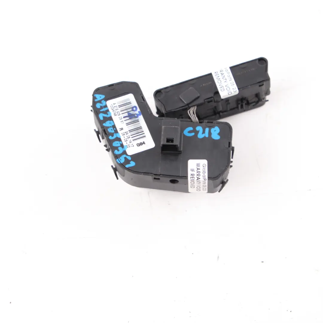 Switch Mercedes W212 CLS W218 Regulation Door Front Right O/S to Seat with Part number A2129050351 Seat Switch Mercedes W212 CLS W218 Regulation Door Front Right O/S - SKU A2129050351 - Part number A2129050351