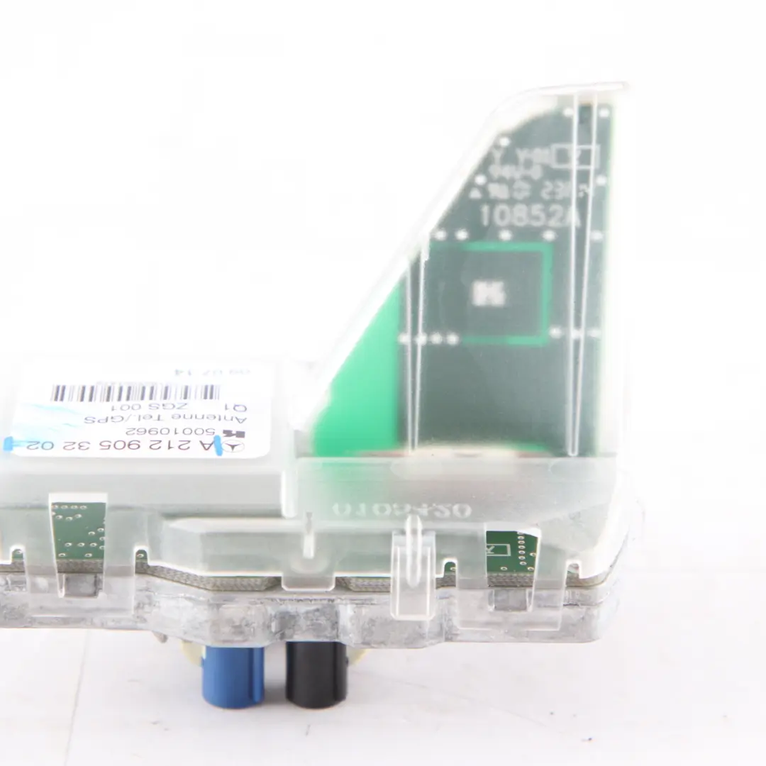  Dachantenne Mercedes W212 W218 W246 Antennendach Haifischflosse - SKU A2129053202 - Teilenummer A2129053202