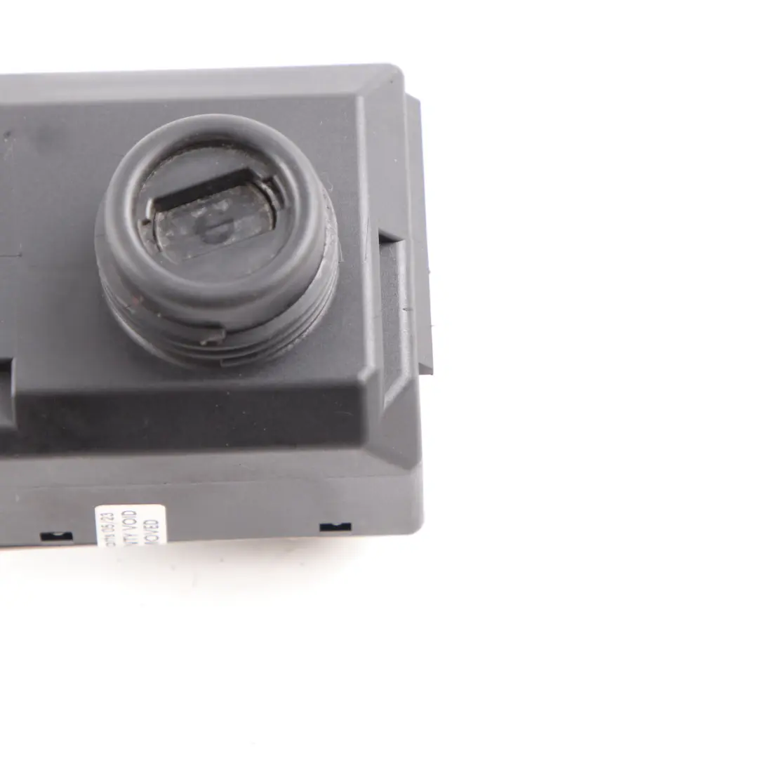 Mercedes W212 Key Reader Ignition Switch Lock Remote Control Unit - SKU A2129055000 - Part number A2129055000