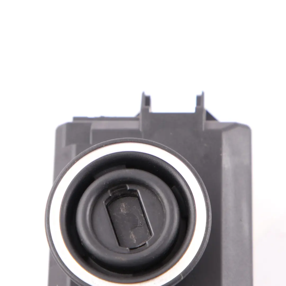 Interruttore Accensione Blocco Unità Controllo Modulo per Mercedes W212 con numero di parte A2129055800 Mercedes W212 Interruttore Accensione Blocco Unità Controllo Modulo - SKU A2129055800 - Numero di parte A2129055800