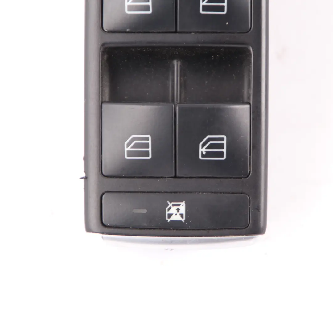 Interruptor Panel Elevalunas Lado Conductor Auto Dip para Mercedes W212 con número de pieza A2129056100 Mercedes W212 Interruptor Panel Elevalunas Lado Conductor Auto Dip - SKU A2129056100 - Número de pieza A2129056100