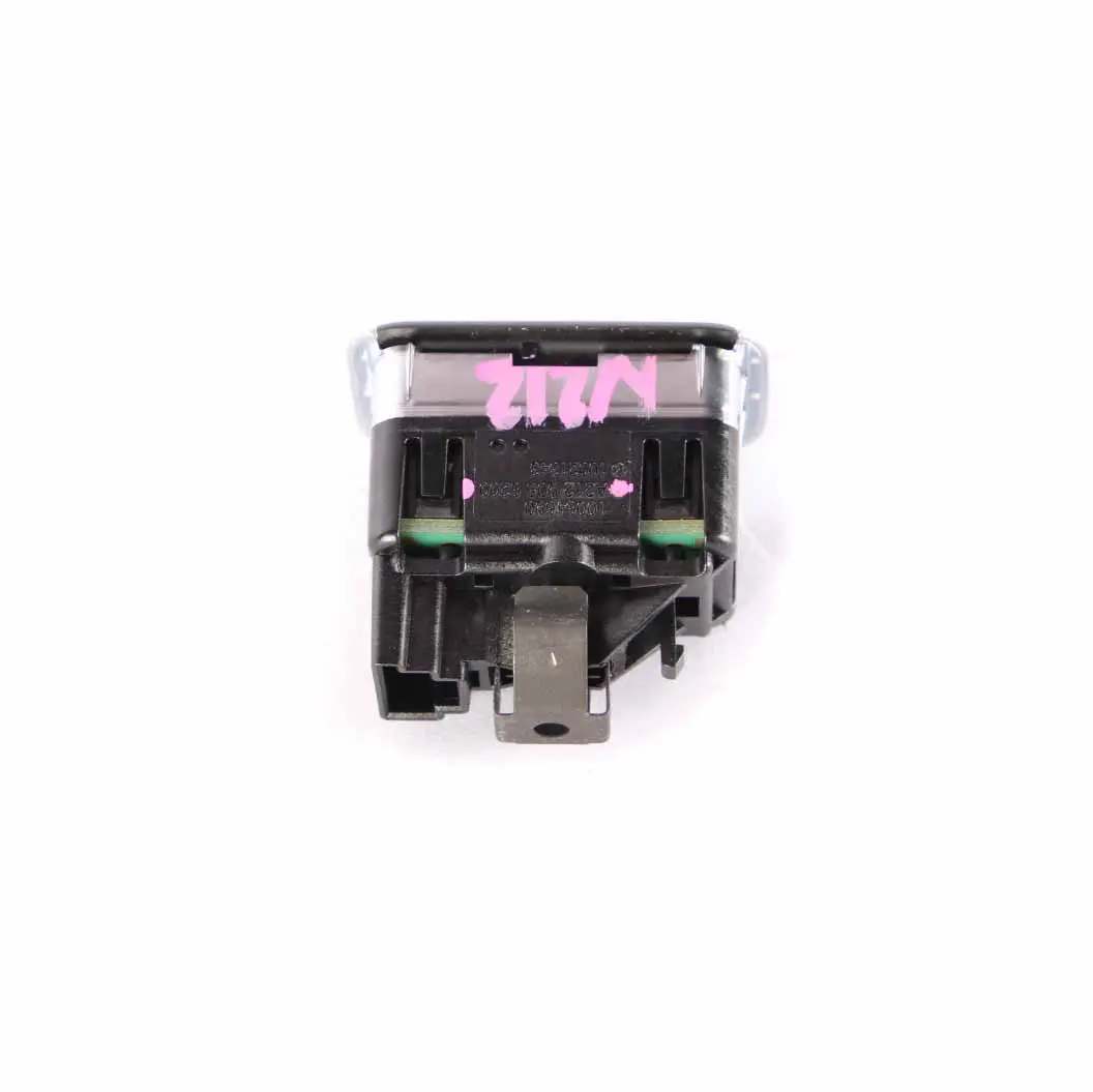 Interruptor maletero Tapa portón trasero Botón control remoto para Mercedes W204 W212 con número de pieza A2129056200 Mercedes W204 W212 Interruptor maletero Tapa portón trasero Botón control remoto - SKU A2129056200 - Número de pieza A2129056200