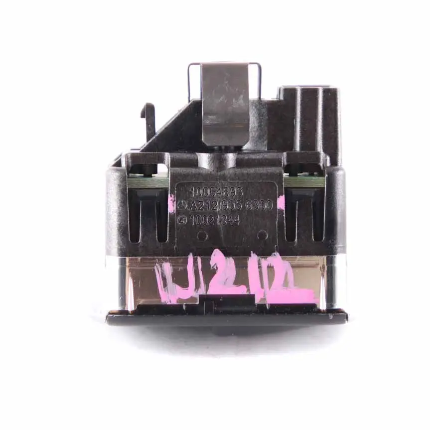 Trunk Switch Mercedes W212 W218 Tailgate Boot Remote Control Button to with Part number A2129056300 Trunk Switch Mercedes W212 W218 Tailgate Boot Remote Control Button - SKU A2129056300 - Part number A2129056300