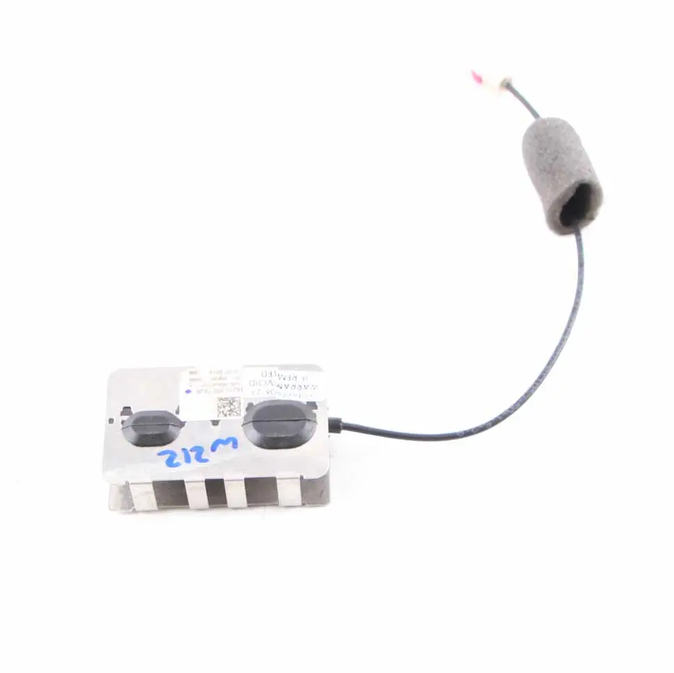 Antenna Aerial Mercedes W212 CLS W218 Module Unit Rear Top to with Part number A2129057305 Antenna Aerial Mercedes W212 CLS W218 Module Unit Rear Top - SKU A2129057305 - Part number A2129057305