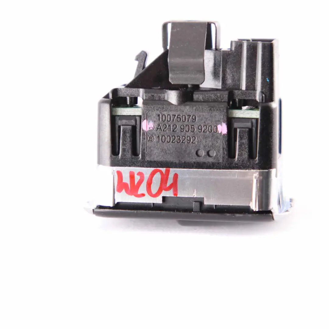 Interruttore baule Mercedes W204 W212 Portellone posteriore Pulsante per con numero di parte A2129059200 Interruttore baule Mercedes W204 W212 Portellone posteriore Pulsante - SKU A2129059200 - Numero di parte A2129059200