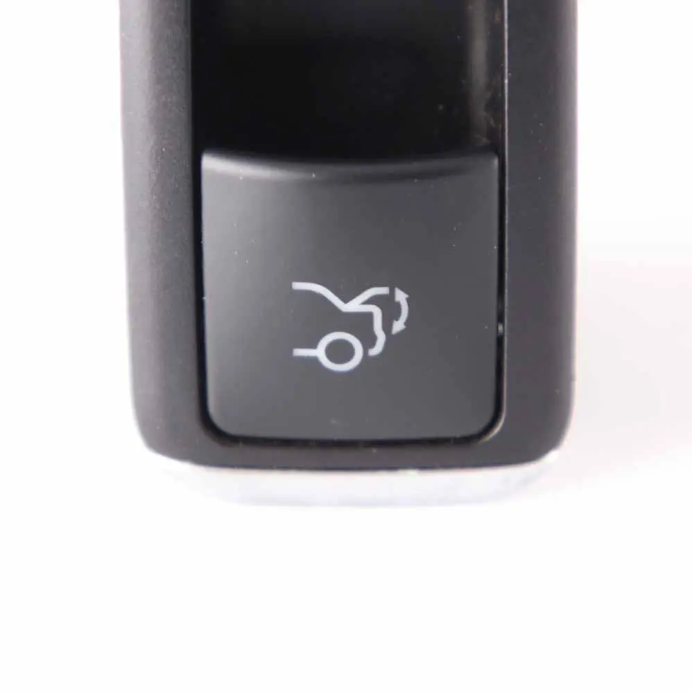 W218 Trunk Switch Tailgate Boot Remote Control Button to Mercedes W212 with Part number A2129059300 Mercedes W212 W218 Trunk Switch Tailgate Boot Remote Control Button - SKU A2129059300 - Part number A2129059300