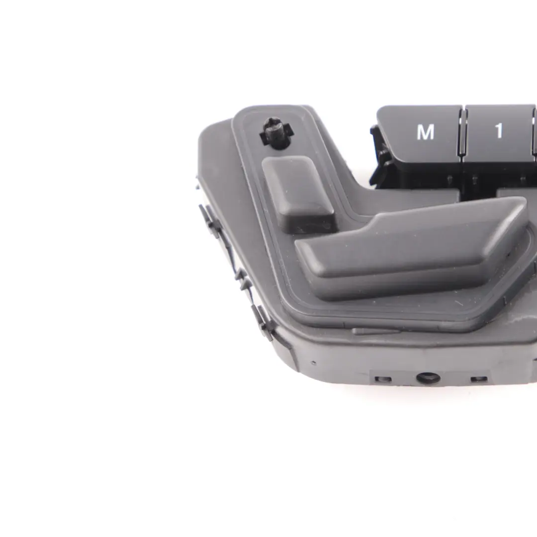 Door Switch Mercedes W204 W212 W218 Seat Regulation Front Left N/S to with Part number A2129059600 Door Switch Mercedes W204 W212 W218 Seat Regulation Front Left N/S - SKU A2129059600-1 - Part number A2129059600