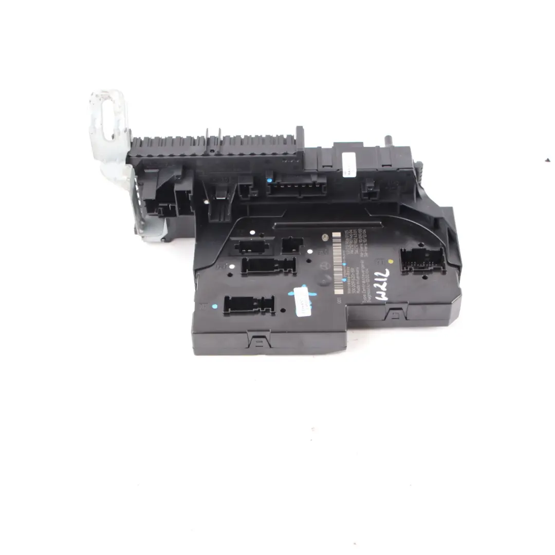 Scatola Fusibili Modulo Controllo Relè SAM Posteriore per Mercedes W212 con numero di parte A2129060105 Mercedes W212 Scatola Fusibili Modulo Controllo Relè SAM Posteriore - SKU A2129060105 - Numero di parte A2129060105