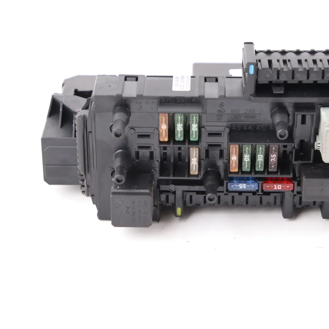 Mercedes W212 Boîte Fusibles Rear SAM Relay Control Unit Module - SKU A2129060105 - Numéro de pièce A2129060105