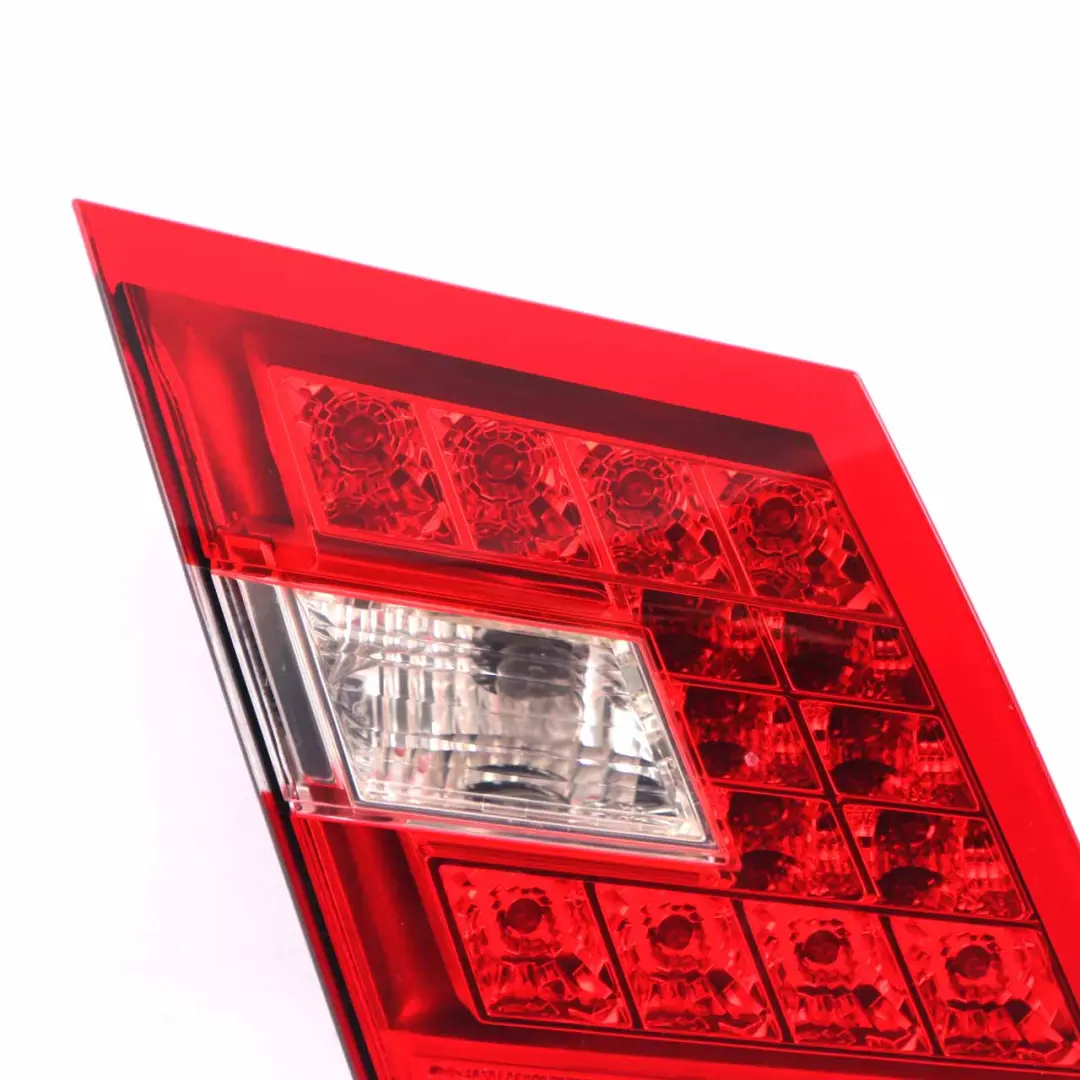 Lampa Lewy Tył Lewa Tylna do MERCEDES W212 o numerze A2129060158 MERCEDES W212 Lampa Lewy Tył Lewa Tylna - SKU A2129060158 - Numer Części A2129060158