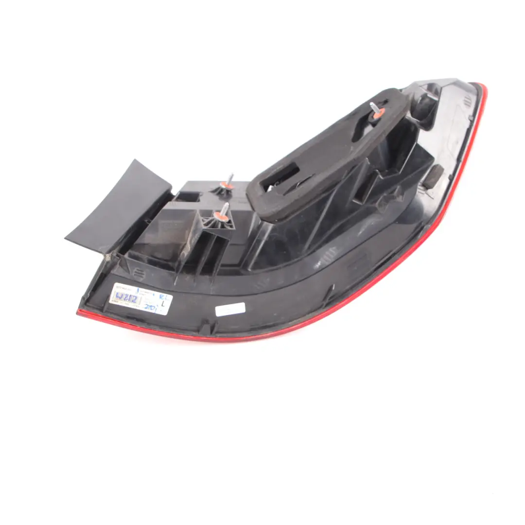 Fanale Pannello laterale posteriore sinistro per Mercedes W212 con numero di parte A2129060703 Mercedes W212 Fanale Pannello laterale posteriore sinistro - SKU A2129060703 - Numero di parte A2129060703