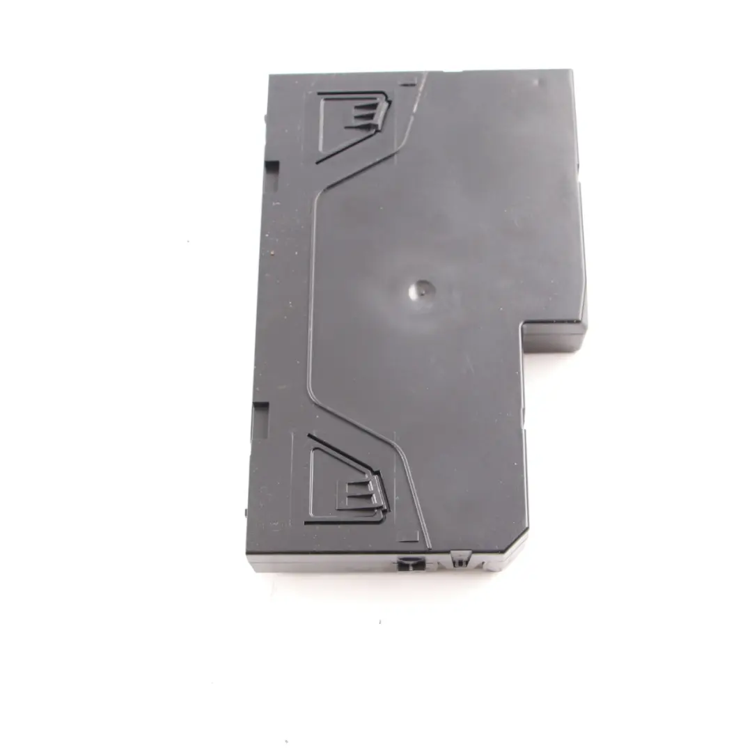 SAM Control Unit Module to Mercedes W212 S212 Estate Rear with Part number A2129060805 Mercedes W212 S212 Estate Rear SAM Control Unit Module - SKU A2129060805 - Part number A2129060805