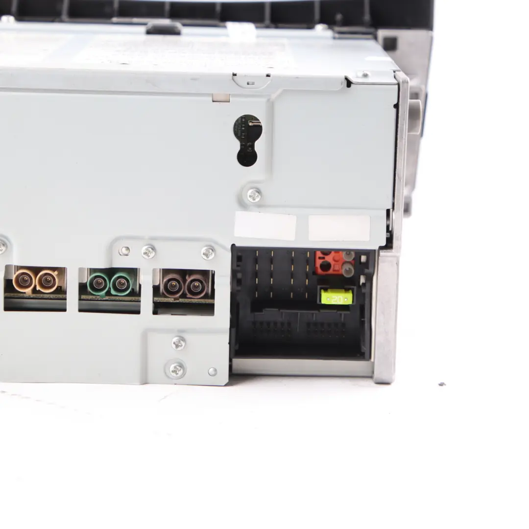 Radio Head Unit Mercedes W212 COMAND Navi CD DVD Player Navigation to with Part number A2129063001 Radio Head Unit Mercedes W212 COMAND Navi CD DVD Player Navigation - SKU A2129063001 - Part number A2129063001