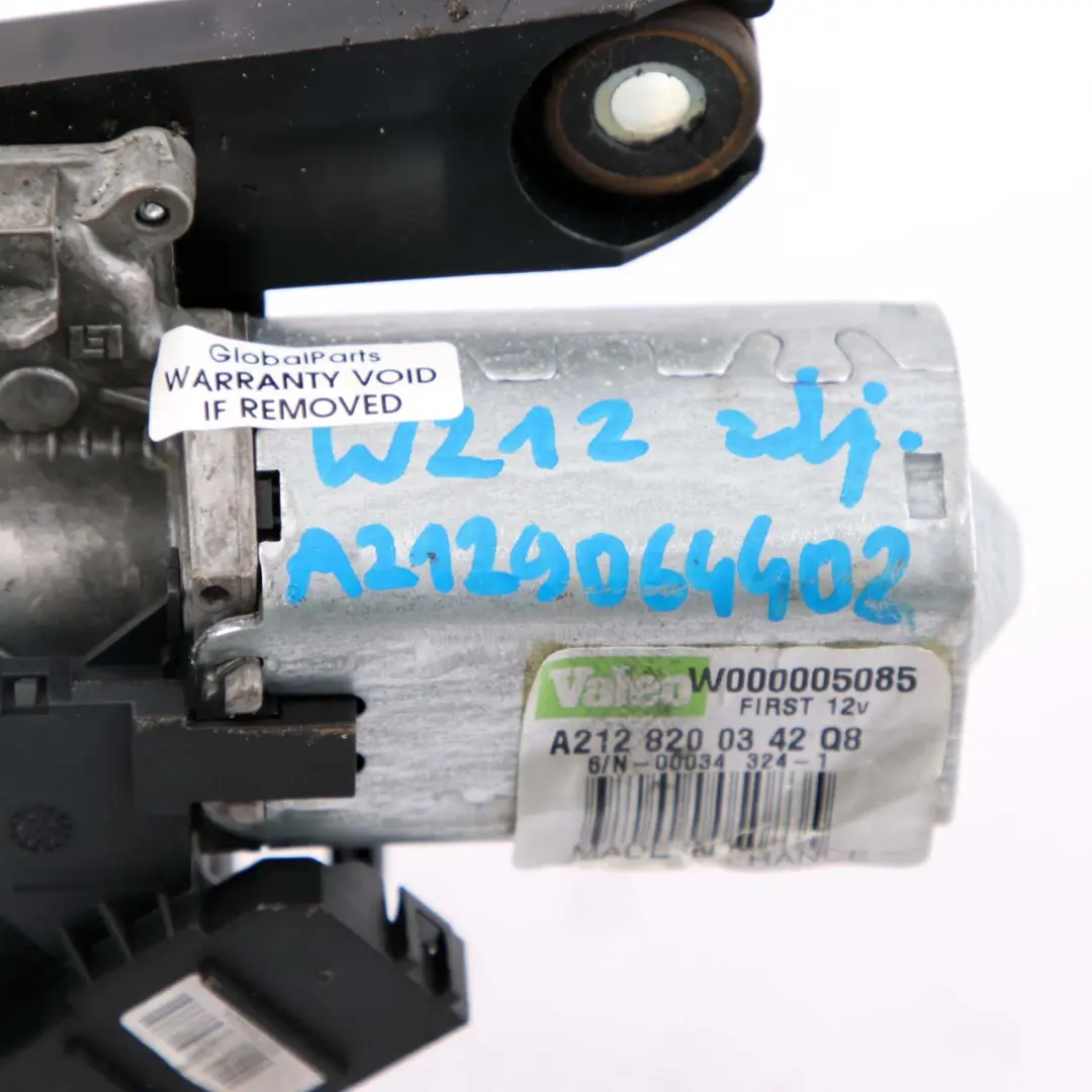 Wiper Motor Panel Window Tailgate to Mercedes W212 Rear with Part number A2129064402 Mercedes W212 Rear Wiper Motor Panel Window Tailgate - SKU A2129064402 - Part number A2129064402