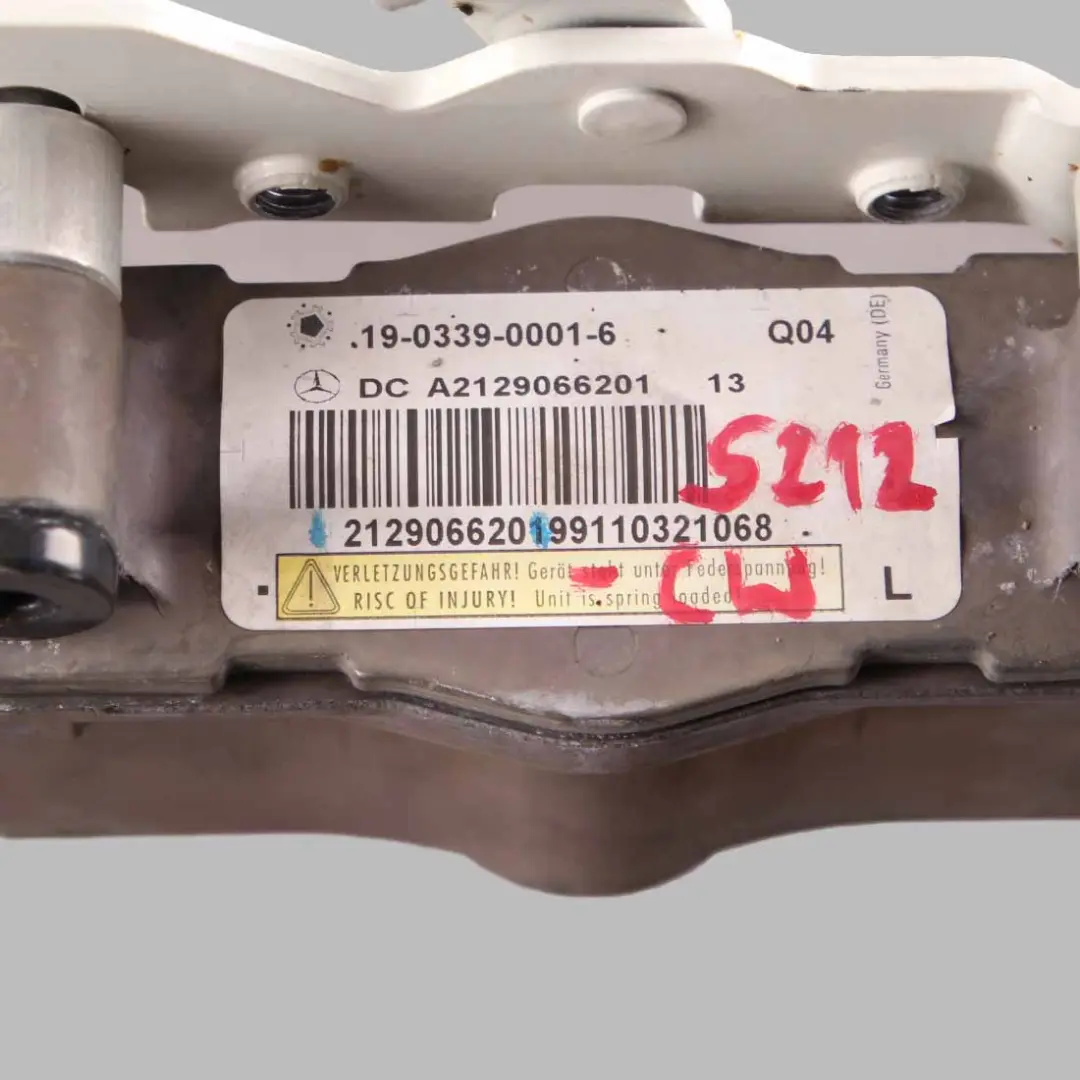 Bonnet Hinge Mercedes W204 W212 Left N/S Hood Pedestrian Protect Calcite White to with Part number A2129066201 Bonnet Hinge Mercedes W204 W212 Left N/S Hood Pedestrian Protect Calcite White - SKU A2129066201-CW - Part number A2129066201