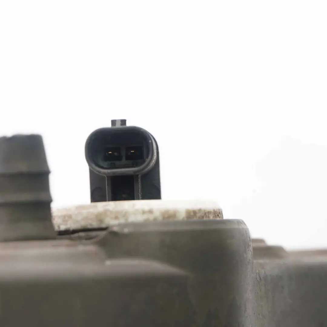 Bisagra Capó Mercedes W204 W212 Derecha Unidad Protección Peatones Plata para con número de pieza A2129066301 Bisagra Capó Mercedes W204 W212 Derecha Unidad Protección Peatones Plata - SKU A2129066301-1 - Número de pieza A2129066301