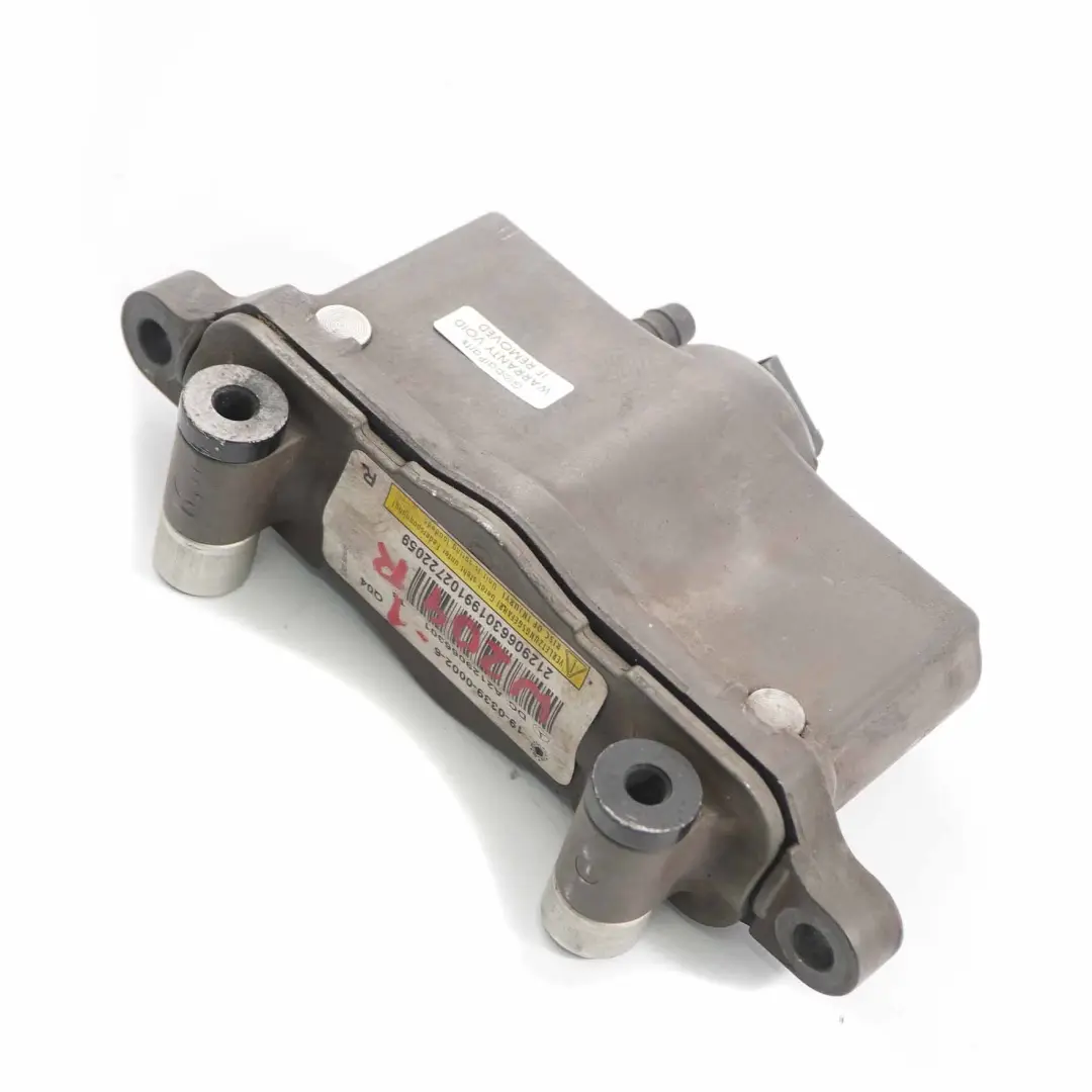 Charnière Capot Mercedes W204 W212 Protection Piétons Extérieur Droit pour à propos du numéro de pièce A2129066301 Charnière Capot Mercedes W204 W212 Protection Piétons Extérieur Droit - SKU A2129066301-1 - Numéro de pièce A2129066301