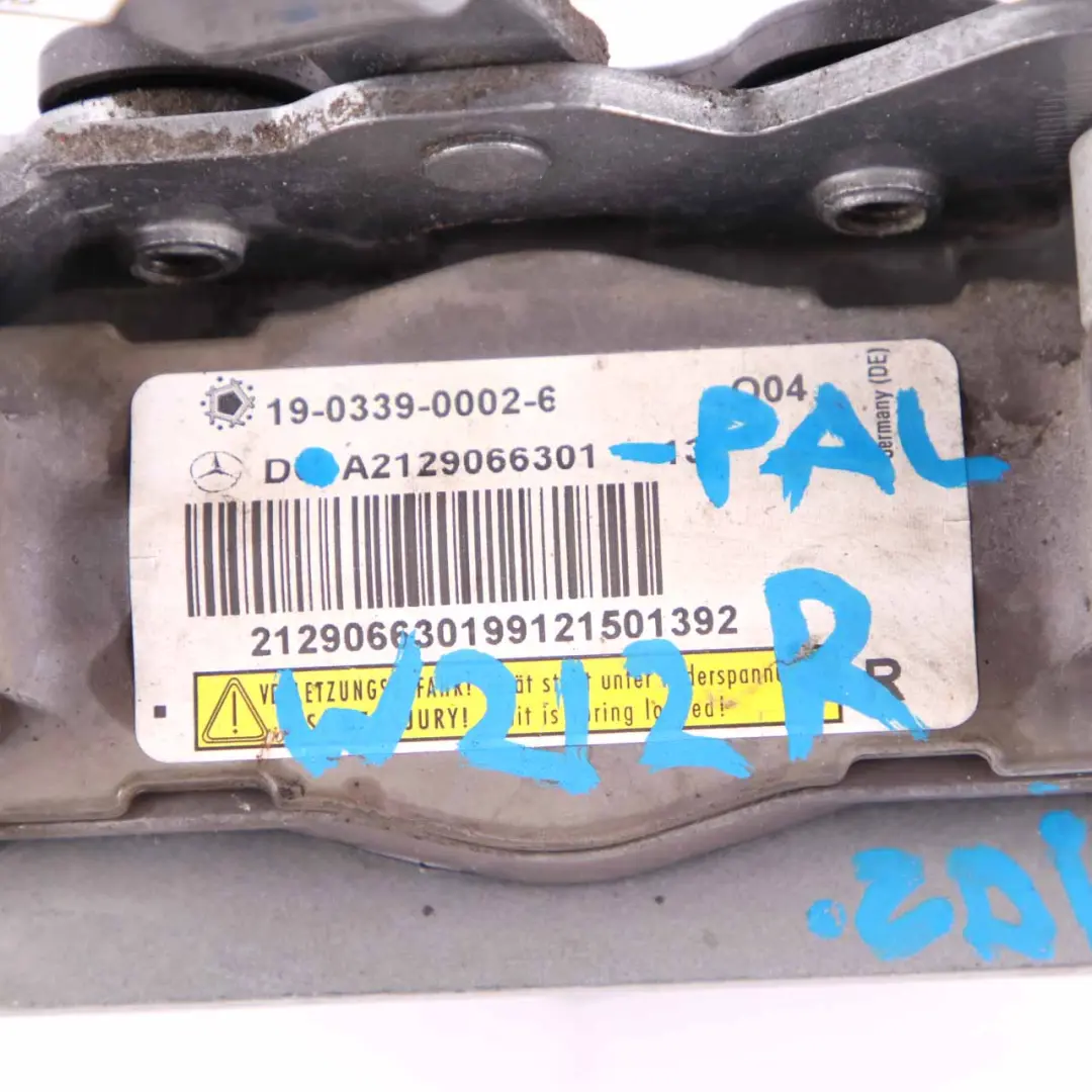 Bonnet Hinge Mercedes W204 W212 Right O/S Hood Pedestrian Protection Unit to with Part number A2129066301 Bonnet Hinge Mercedes W204 W212 Right O/S Hood Pedestrian Protection Unit - SKU A2129066301-PAL - Part number A2129066301