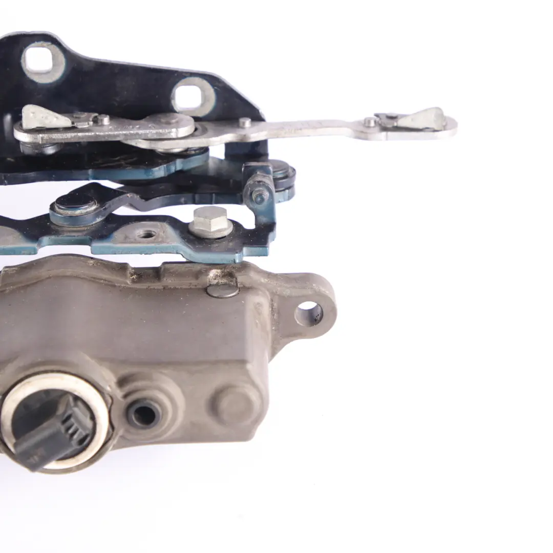 Bonnet Hinge Mercedes W204 W212 Right O/S Hood Front Pedestrian Protection Unit to with Part number A2129066301 Bonnet Hinge Mercedes W204 W212 Right O/S Hood Front Pedestrian Protection Unit - SKU A2129066301 - Part number A2129066301