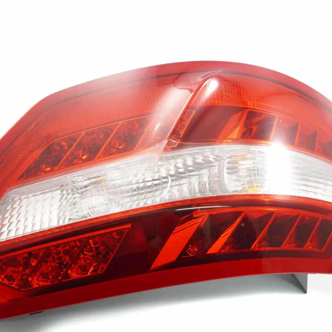 Mercedes W212 Berlina Fanale Posteriore Destro Laterale - SKU A2129066701 - Numero di parte A2129066701