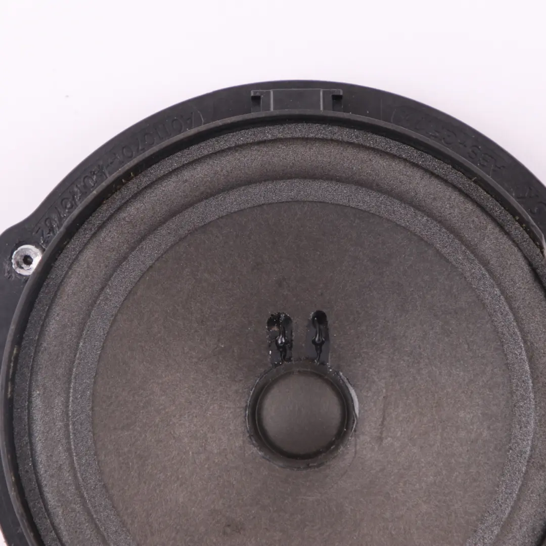 Front Speaker Mercedes W212 Door Left Right N/O/S Loudspeaker to with Part number A2129067000 Front Speaker Mercedes W212 Door Left Right N/O/S Loudspeaker - SKU A2129067000 - Part number A2129067000