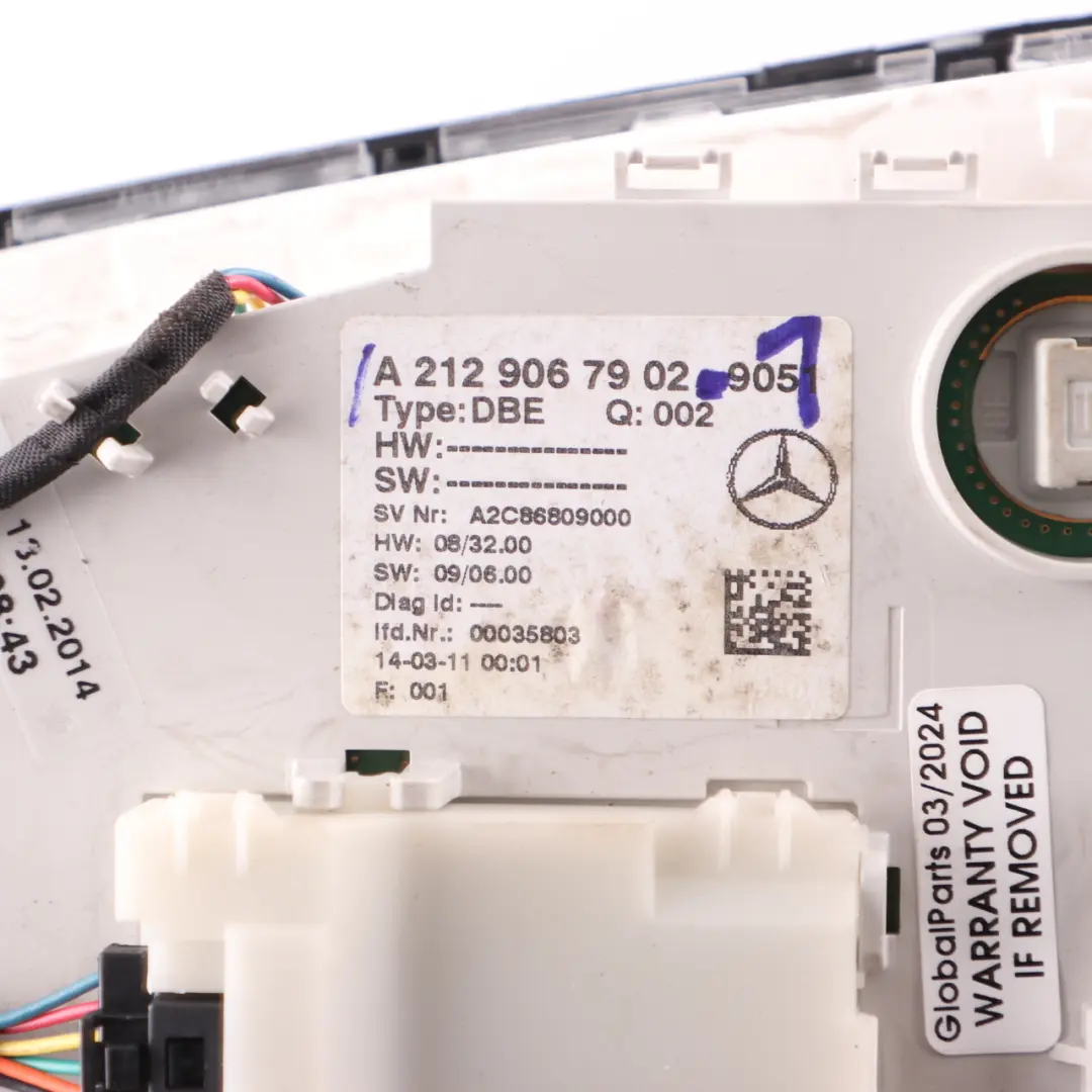 Dachleuchte Leselampe Innenraum Schalttafel Schwarz für Mercedes W212 mit Teilenummer A2129067902 Mercedes W212 Dachleuchte Leselampe Innenraum Schalttafel Schwarz - SKU A2129067902-1 - Teilenummer A2129067902